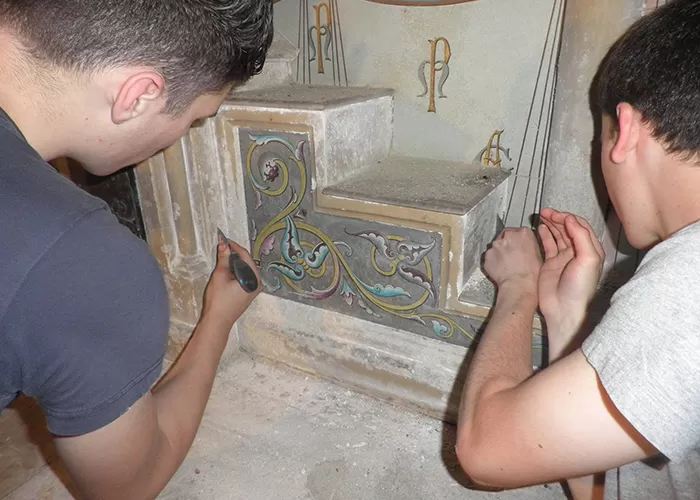 Restauration de la crypte, image 1
