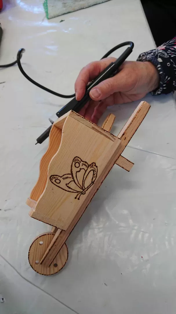 Quelques clichés des travaux de nos retraités, image 5