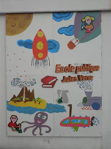 Panneau d'entrée d'une école primaire (5M2)