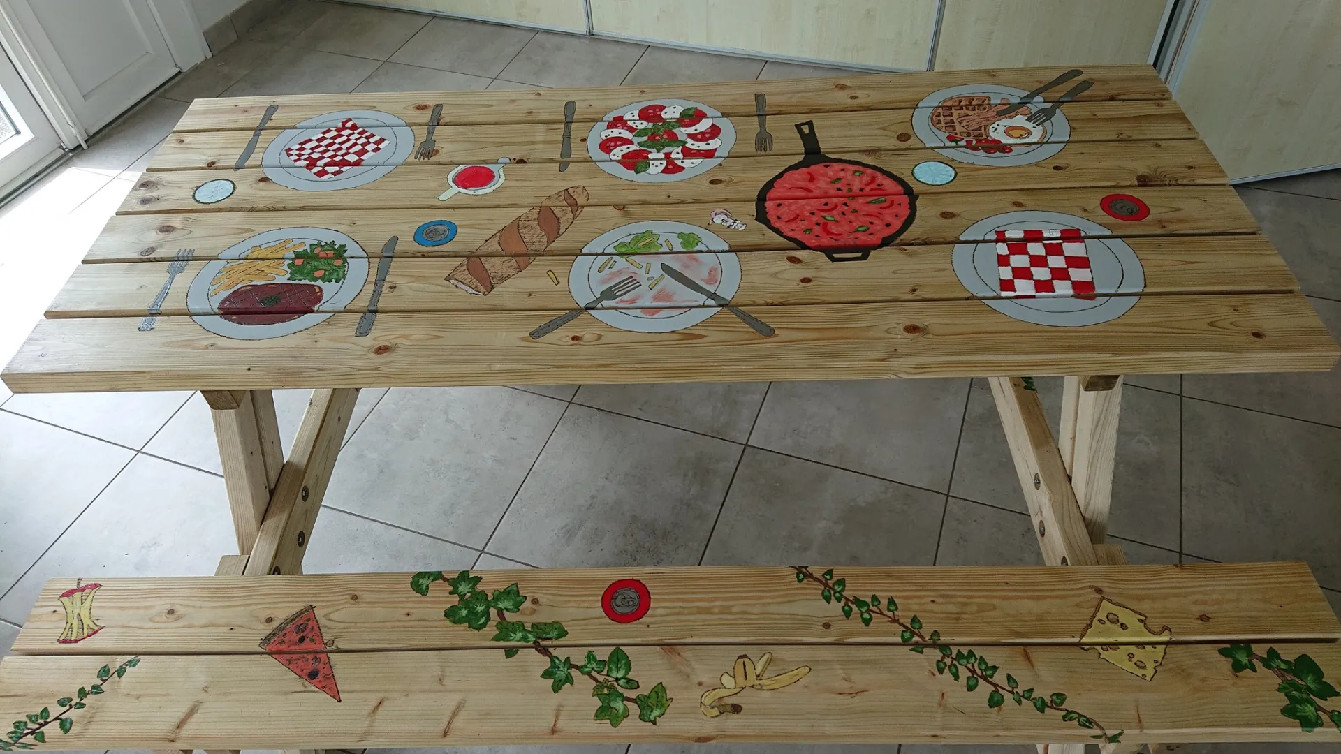 Réalisation de deux tables de pique-nique avec les 4ème de la MFR de la Meignanne, image 1