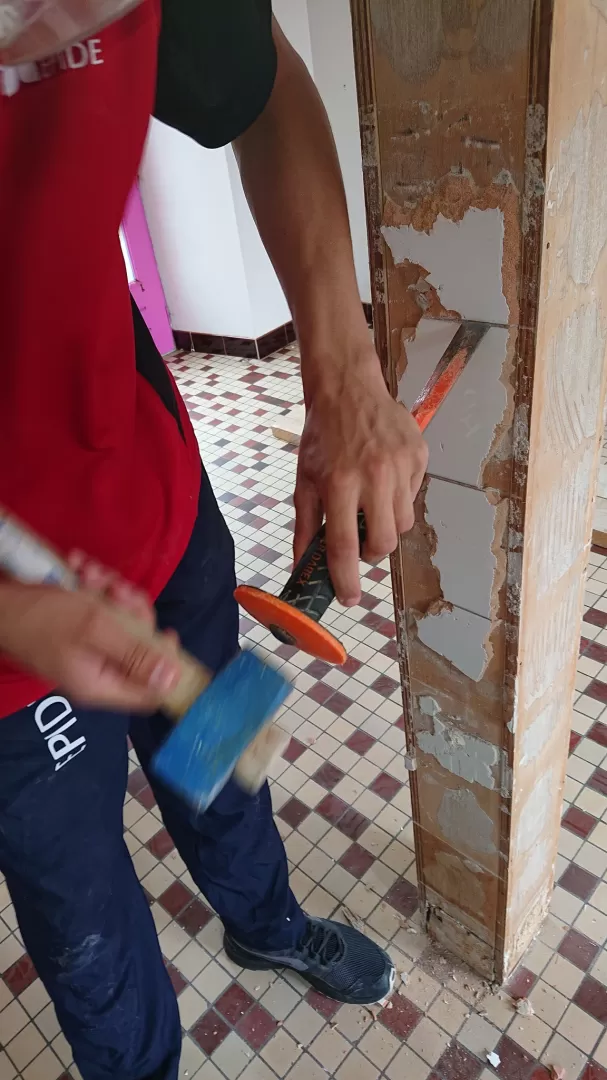 Restauration de la cantine du Tremblay, image 1