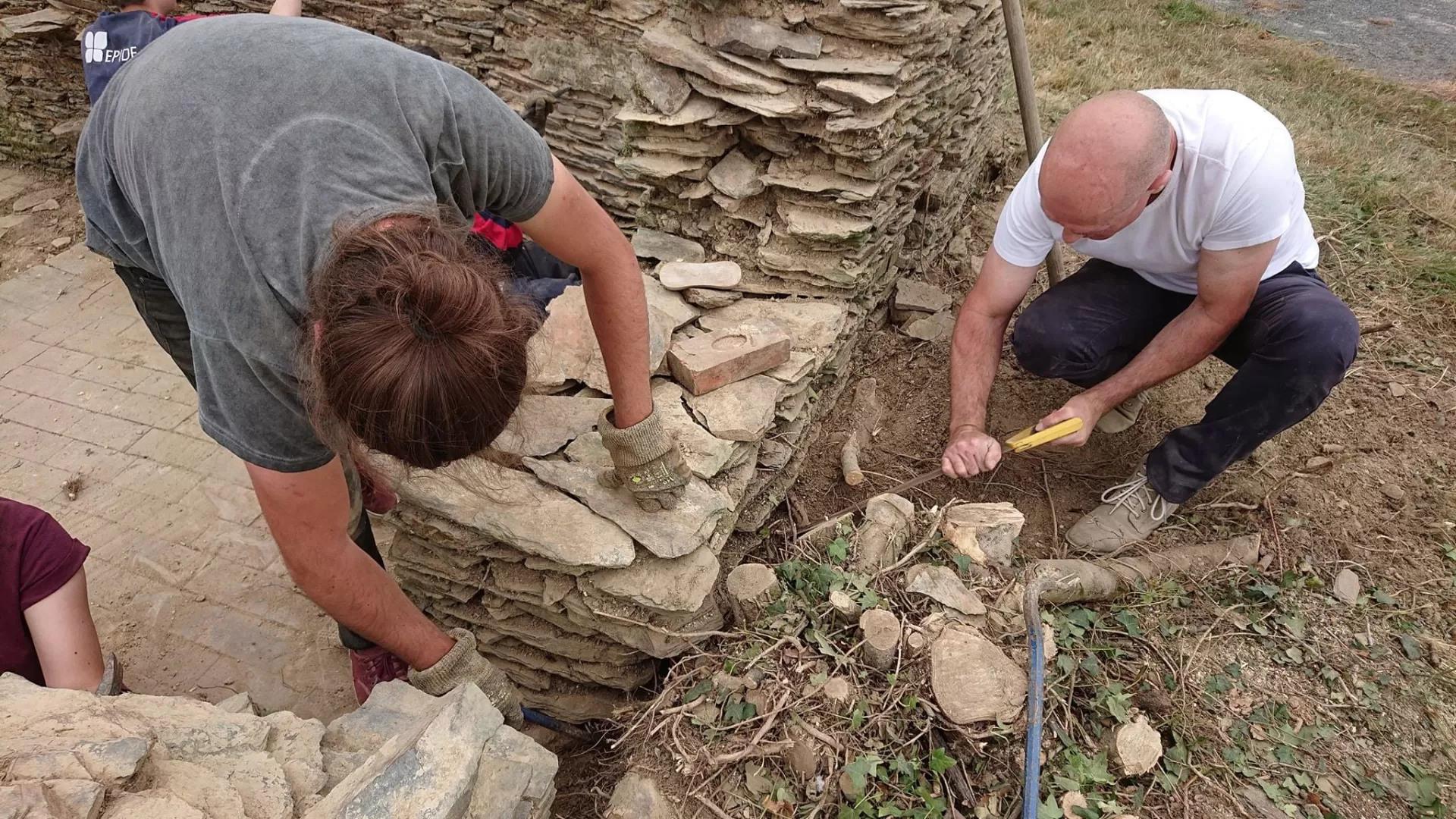 RESTAURATION DES RUINES D'UN VIEUX BATIMENT AU CERGO (Centre d'Entraînement Régional au Galop de l'Ouest) !, image 4