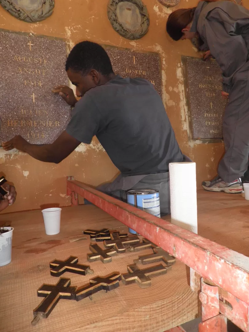 Dorures de plaques commémoratives, image 4